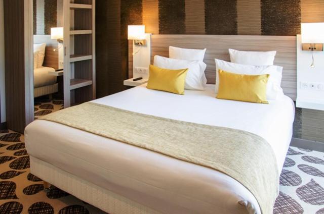 Contact Hotel Le Provencal Bordeaux Lac Екстериор снимка