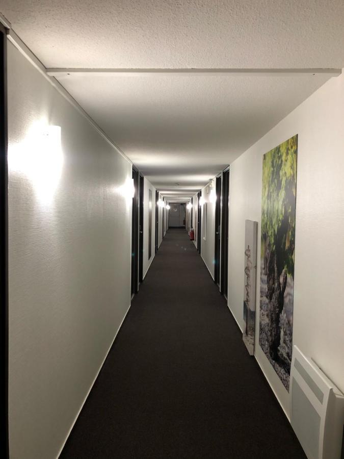 Contact Hotel Le Provencal Bordeaux Lac Екстериор снимка